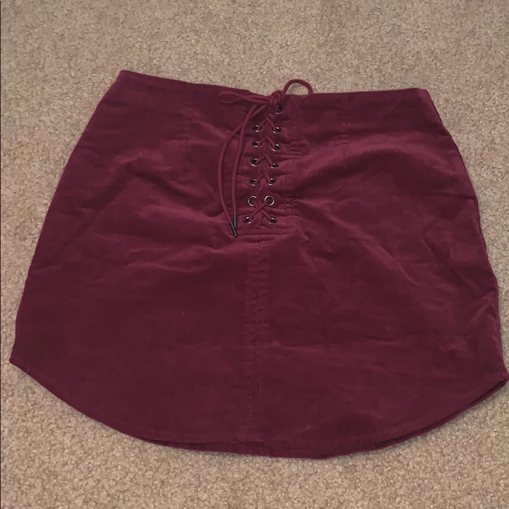 Lace-up skirt